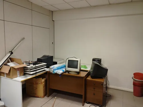 Coworking image not found